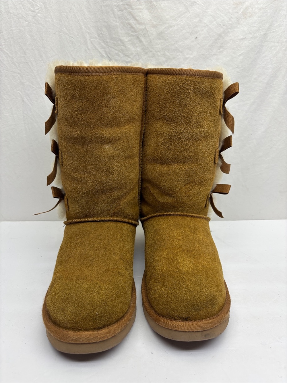 Koolaburra by Ugg bows boots, SZ 9, box 79